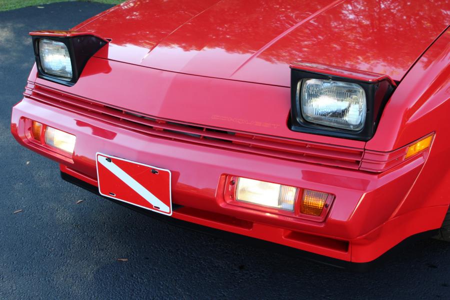 Детали экстерьера Chrysler Conquest TSi 1987 года  (фото 8 из 137)
